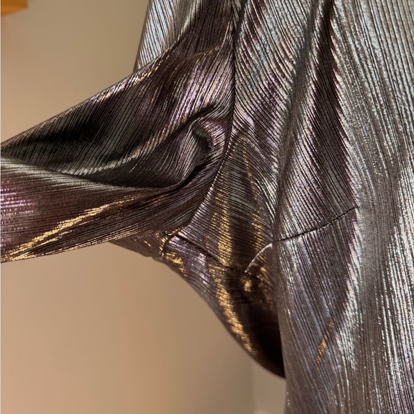 NWT CECE GUNMETAL Silver LIKE Shimmering Women's long sleeve Top Sz L Large NEW - Picture 6 of 9